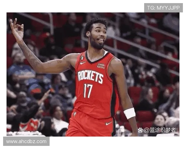 马刺主场力克火箭队成功止住对手五连胜强势振奋球队士气再度提振